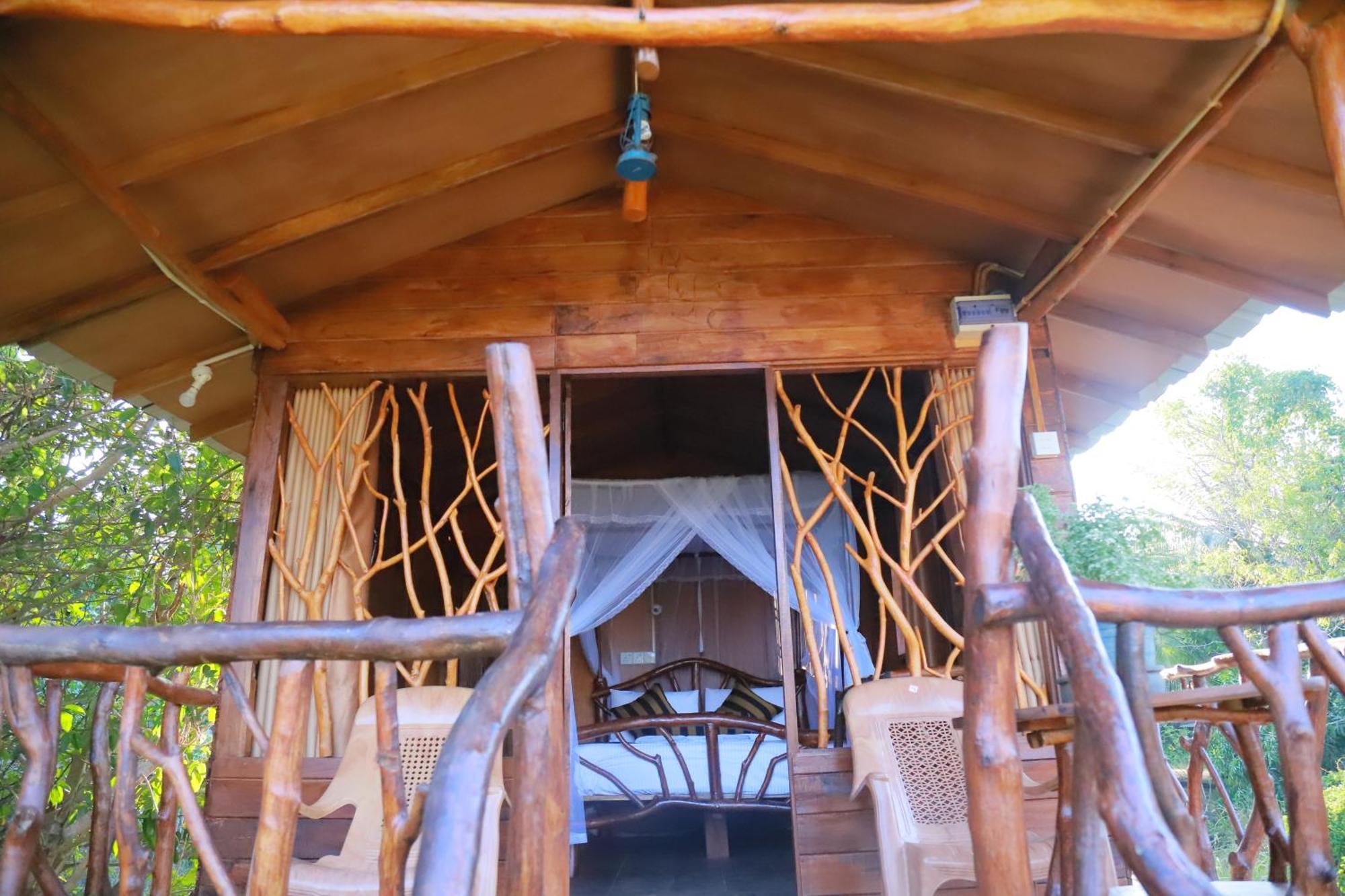 ホテル Sigiriya Rock Gate Tree House エクステリア 写真